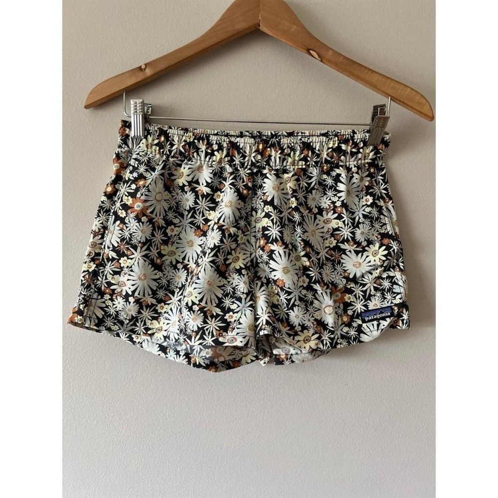 Patagonia Women's Barely Baggie Shorts Floral Size XS